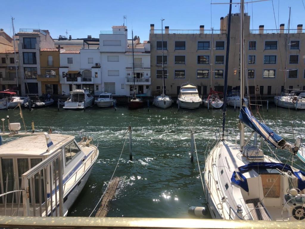 Port Ambar - Apartamento En La Marina De Empuriabrava - Balcon Con Vistas Al Canal - Playa - Wifi Eksteriør bilde